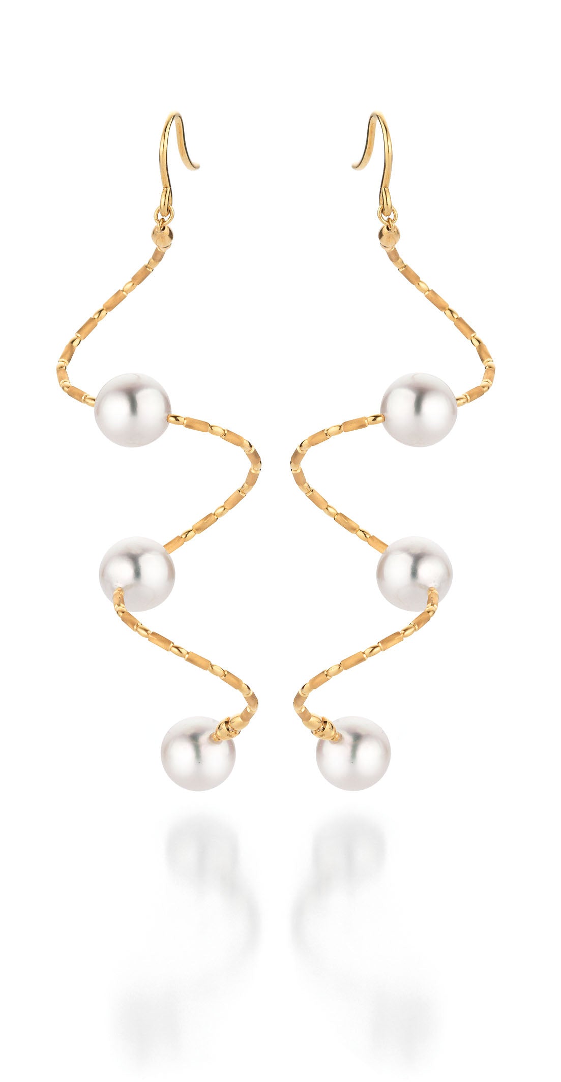WRAPME ELEGANT EARRINGS WITH AKOYA PEARLS IN YELLOW GOLD