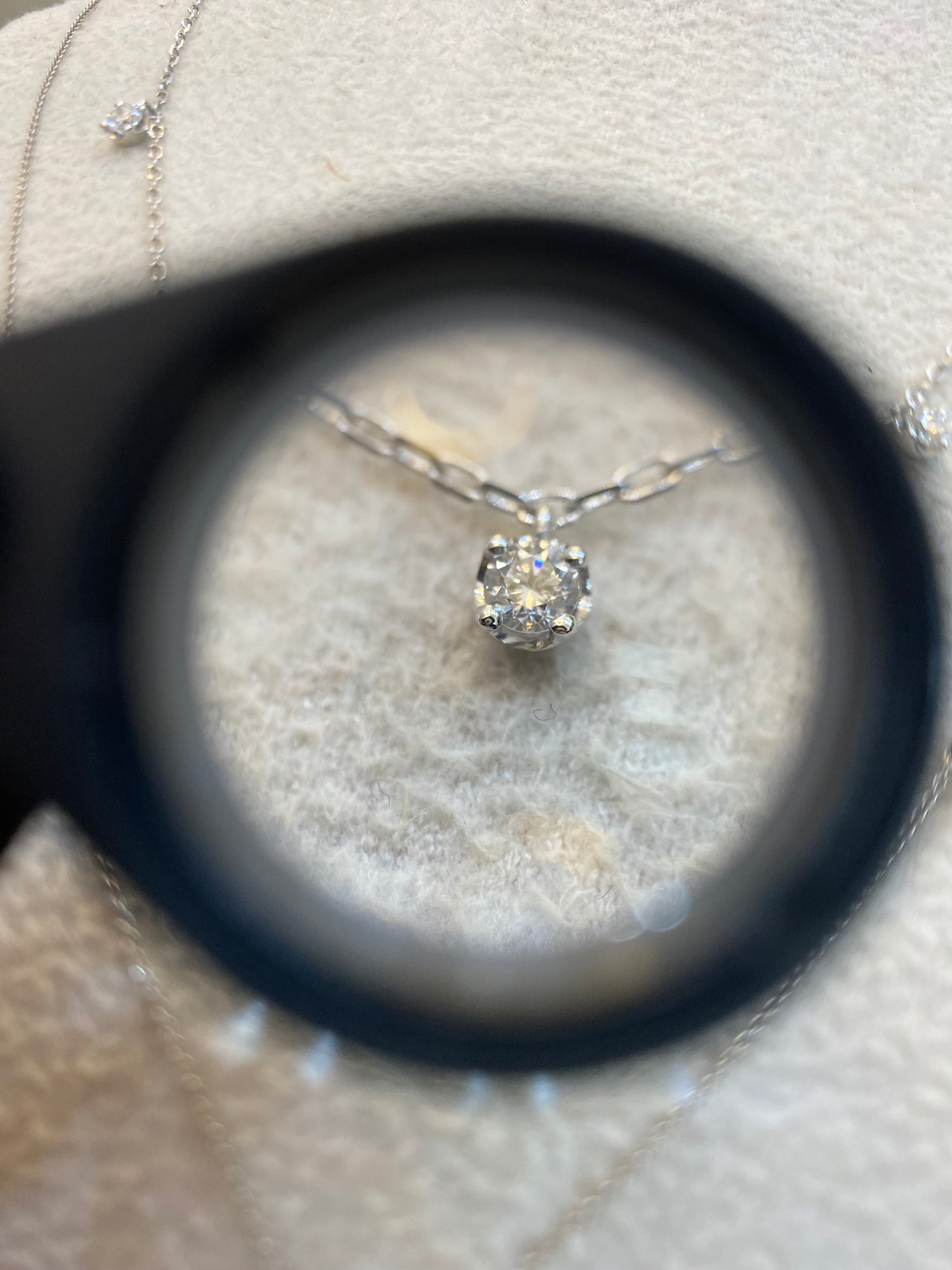 Fehér arany 5 köves gyémánt nyaklánc