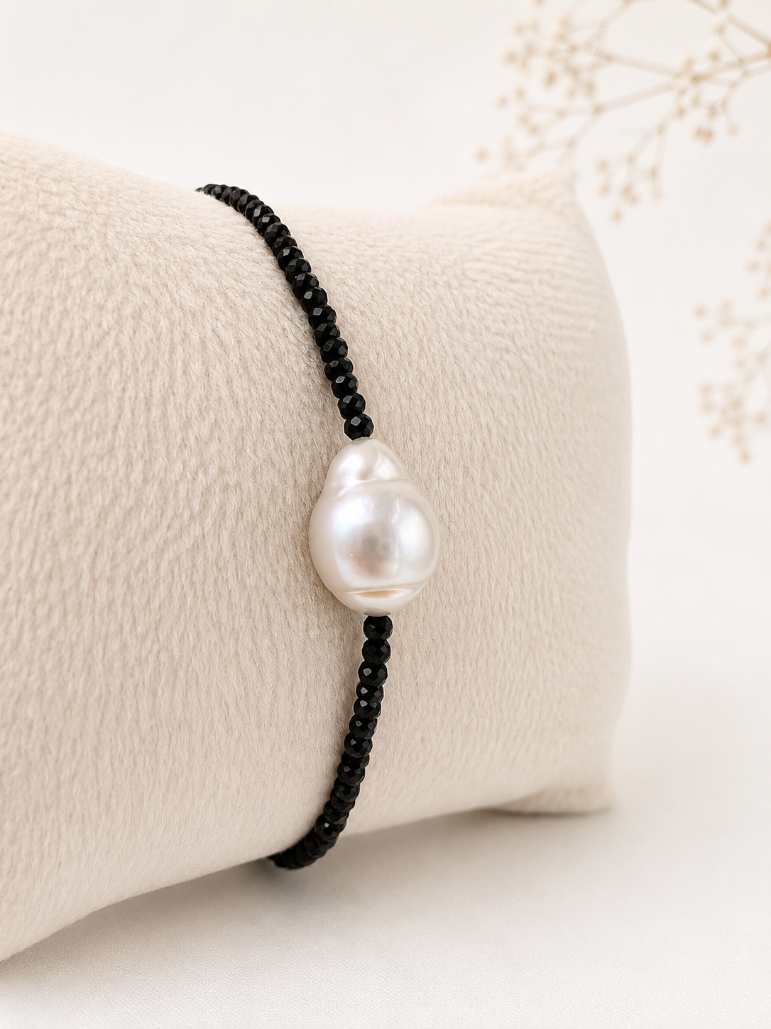 P&D EZÜST NOIR PEARL karkörkötő