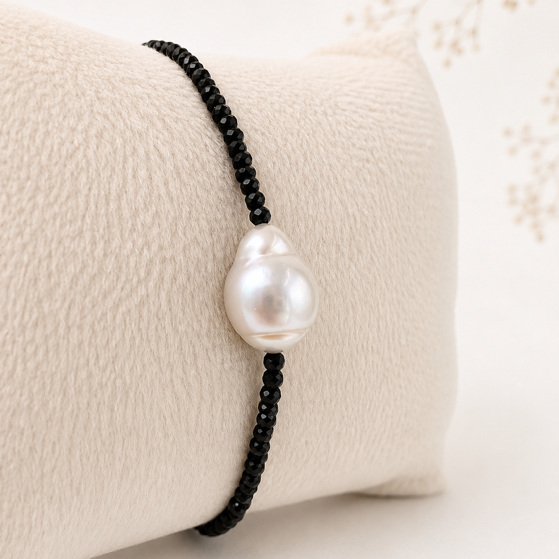 P&D EZÜST NOIR PEARL karkörkötő