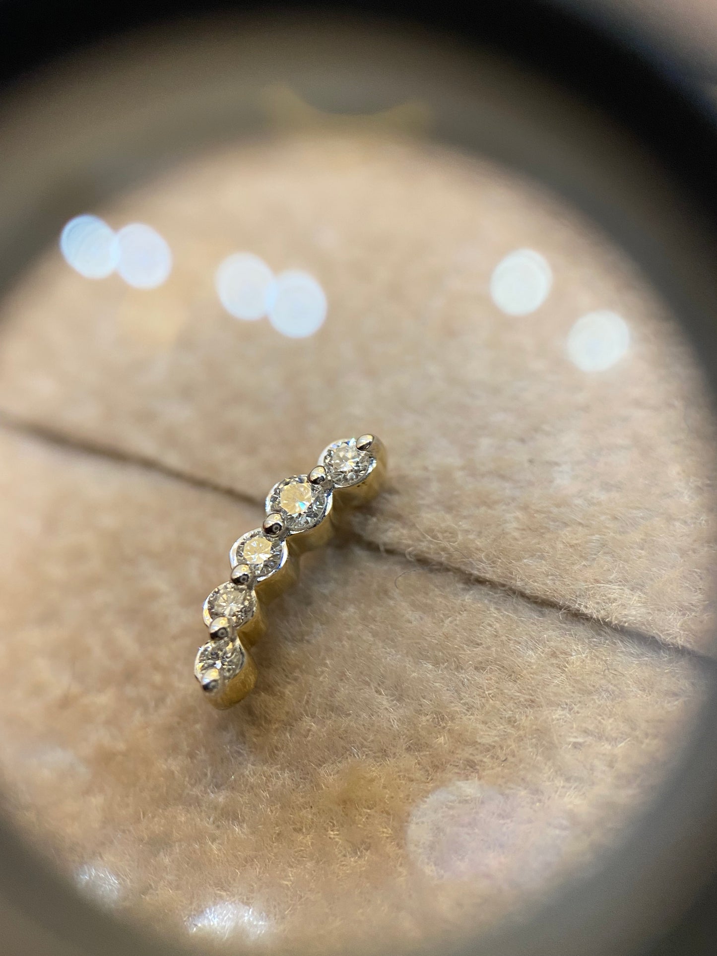 Sárga arany gyémánt fülbevaló