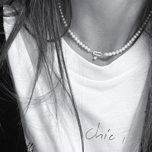 CaterinaB - One necklace