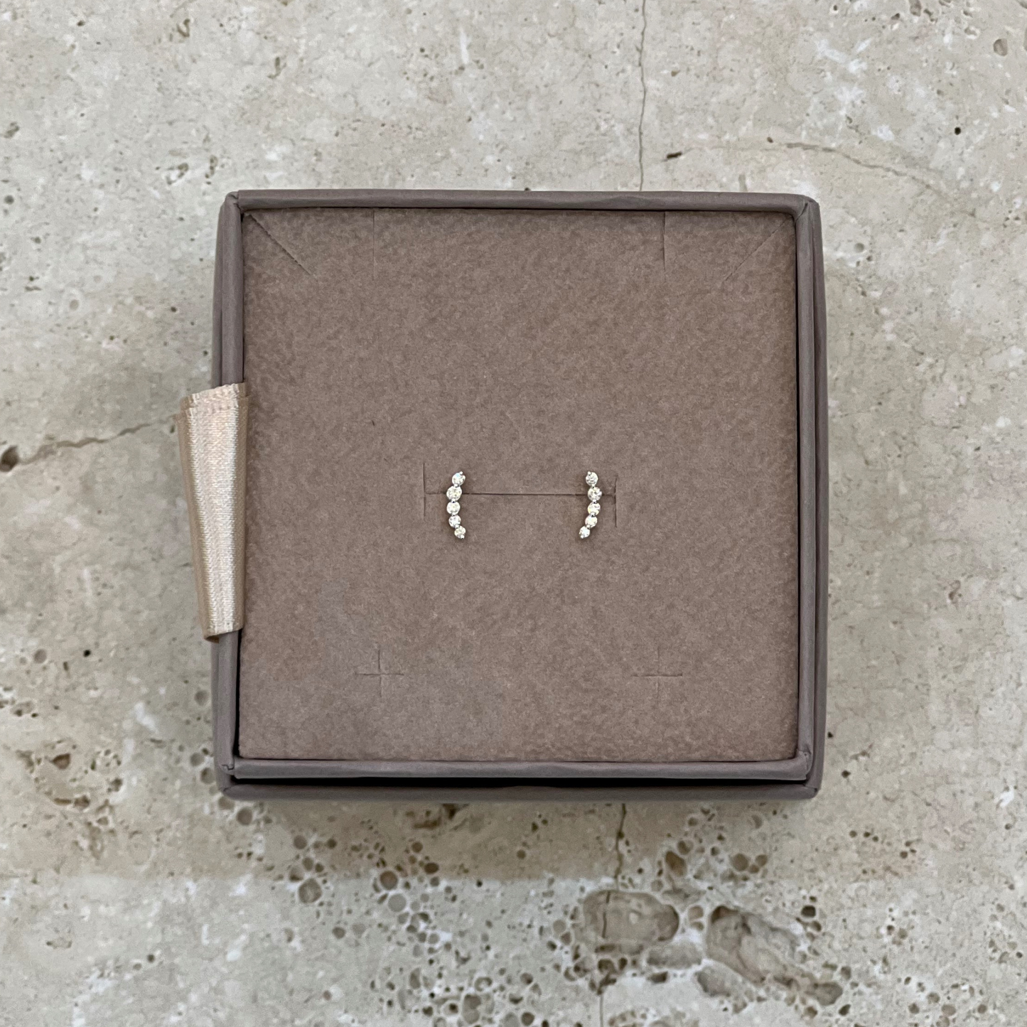 Sárga arany gyémánt fülbevaló