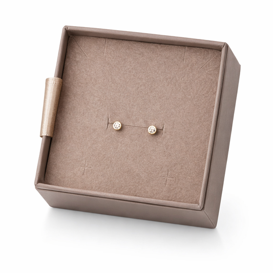 Sárga arany gyémánt fülbevaló