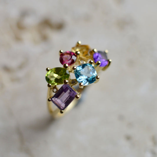 Sárga arany drágaköves gyűrű, színes topázzal