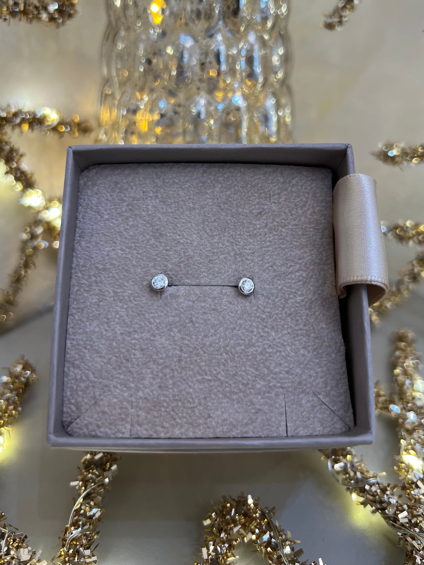 Fehér arany gyémánt fülbevaló