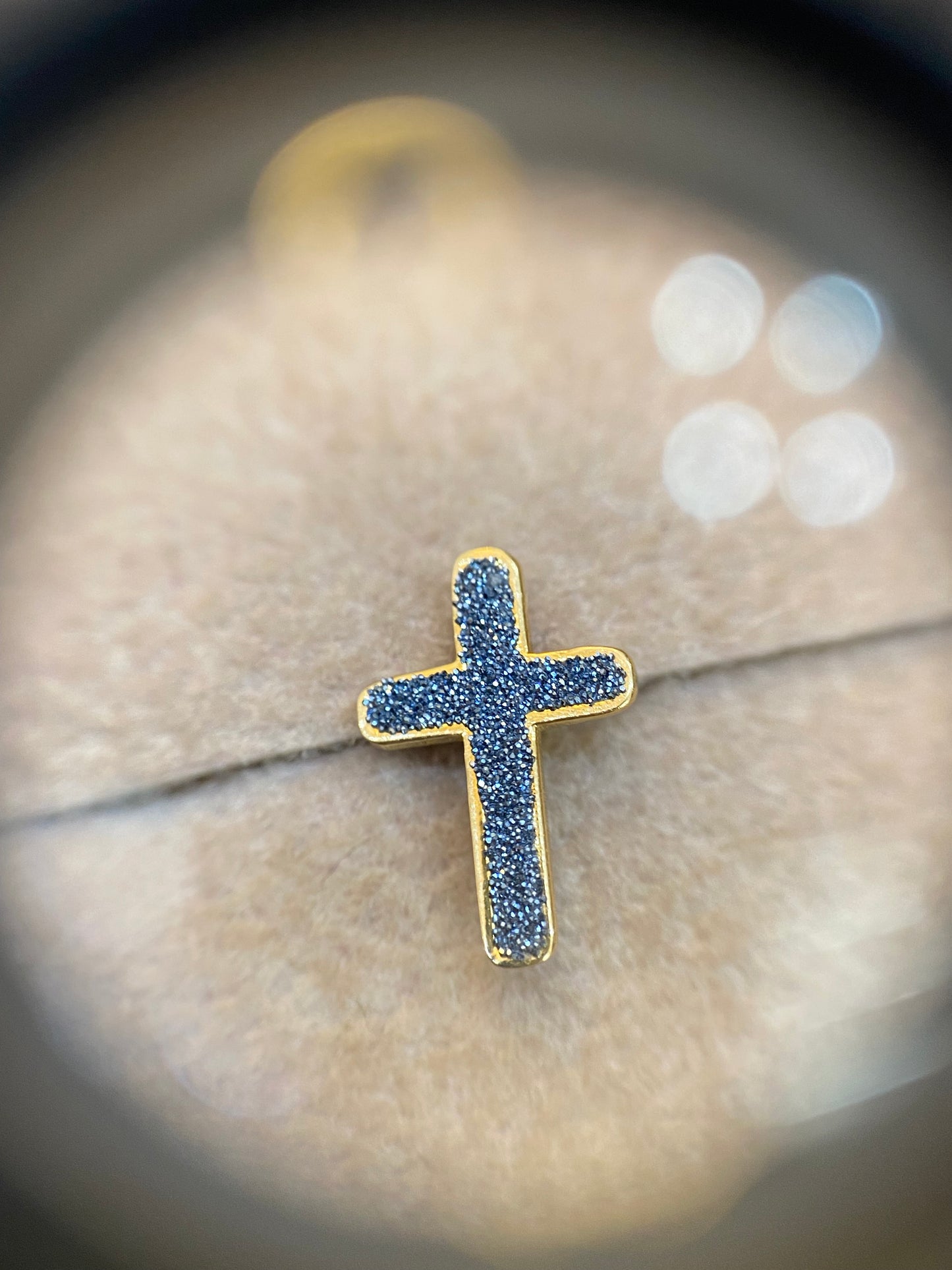 CHROME KERESZT FÜLBEVALÓ 18KT