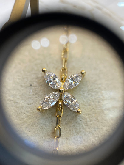 Sárga arany virágos karkötő