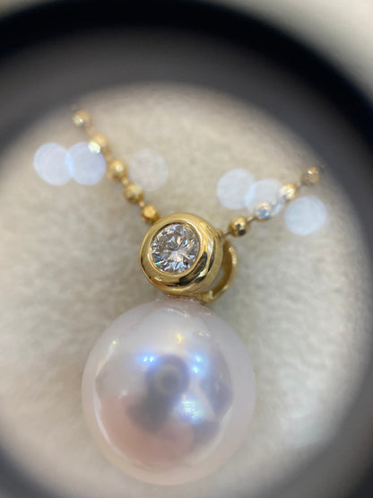 NEXXT arany nyaklánc akoya gyönggyel és gyémánttal