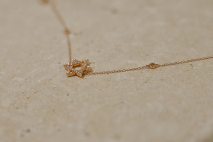 Rose gold karkötő
