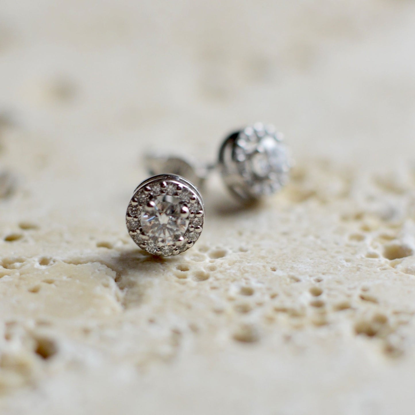 Fehér arany gyémánt fülbevaló