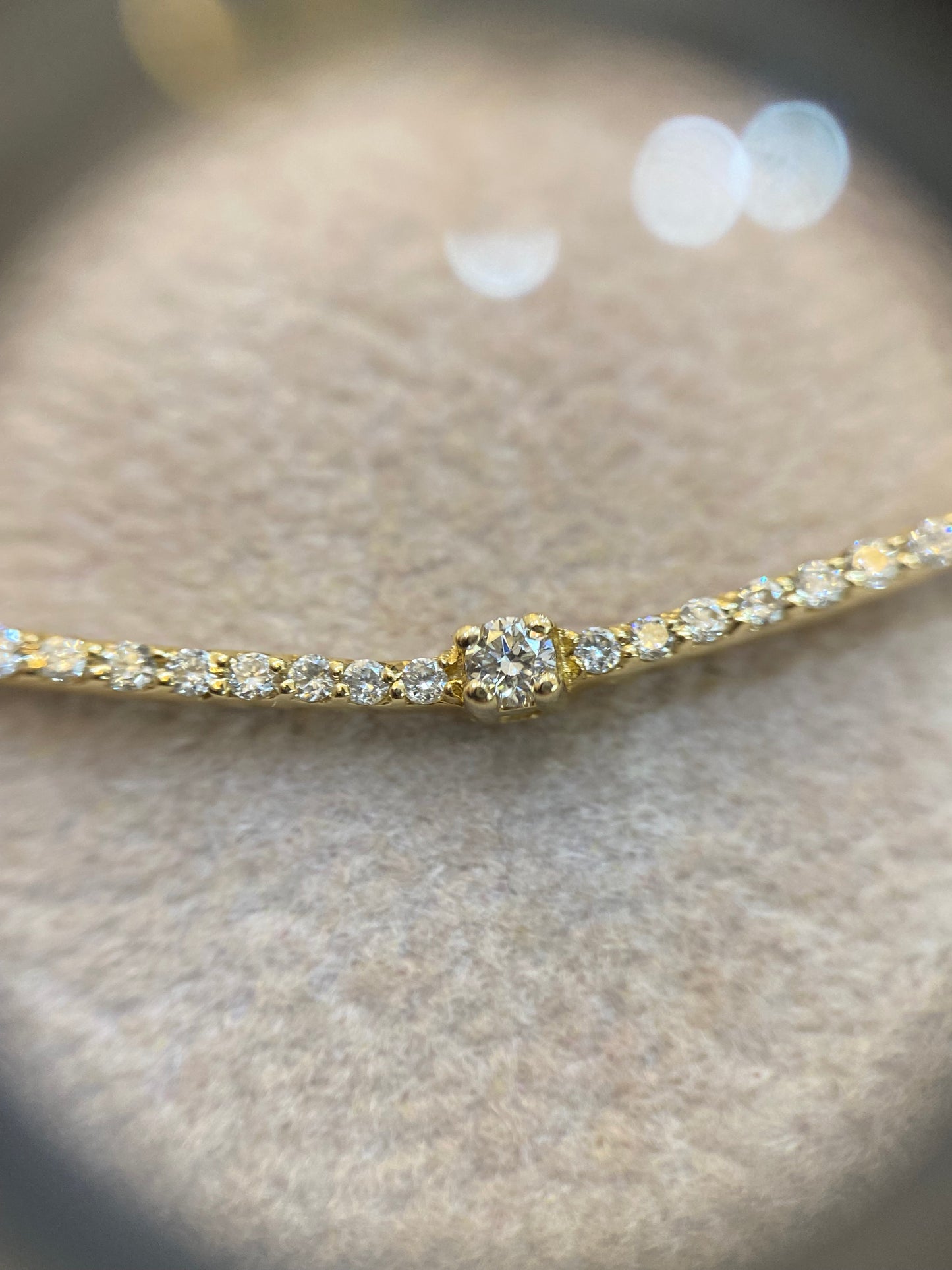 Yellow gold diamond necklace