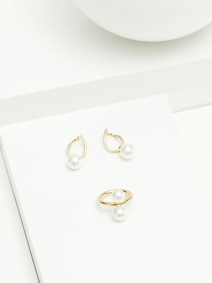 BALTHASAR sárga arany fülbevaló Déltengeri gyöngyökkel