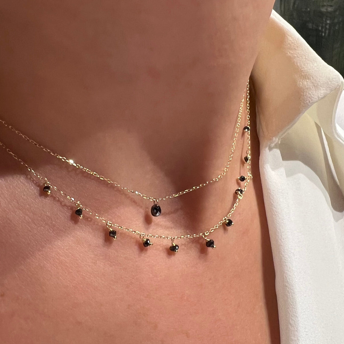 Maman et Sophie 18 kt sárga arany nyaklánc fekete gyémántokkal