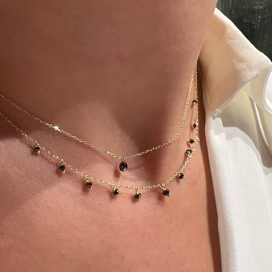 Maman et Sophie 18 kt sárga arany nyaklánc fekete gyémántokkal
