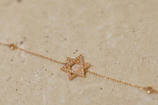 Rose gold karkötő