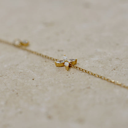 Sárga arany virágos karkötő