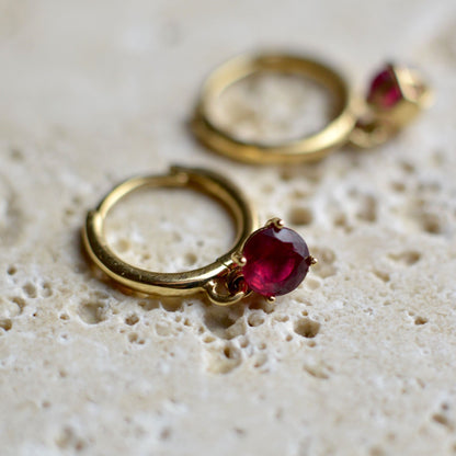 Sárga arany Rubin karika fülbevaló