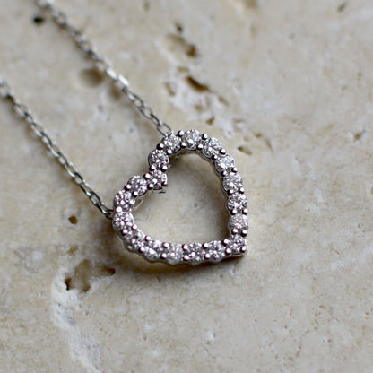 Fehér arany gyémánt nagy szíves nyaklánc