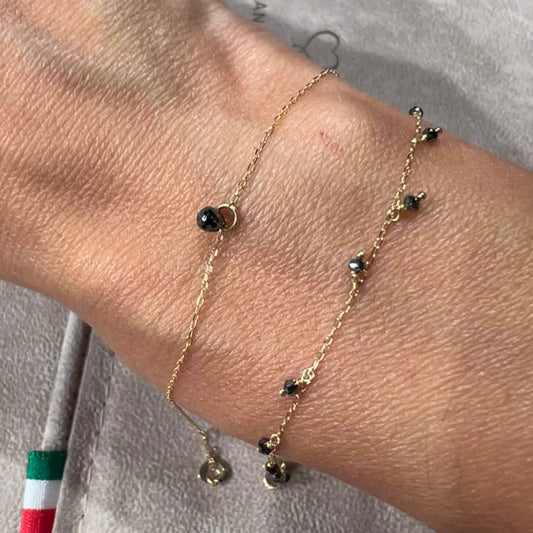 Maman et Sophie 18 kt sárga arany karkötő fekete gyémántokkal