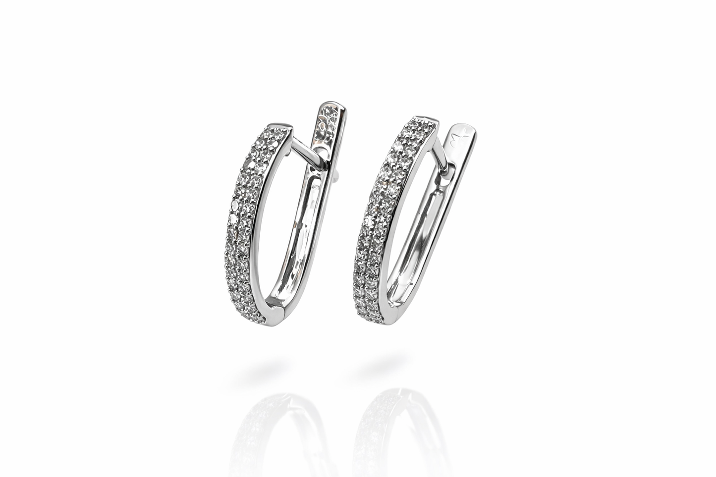 Gyémánt fülbevaló