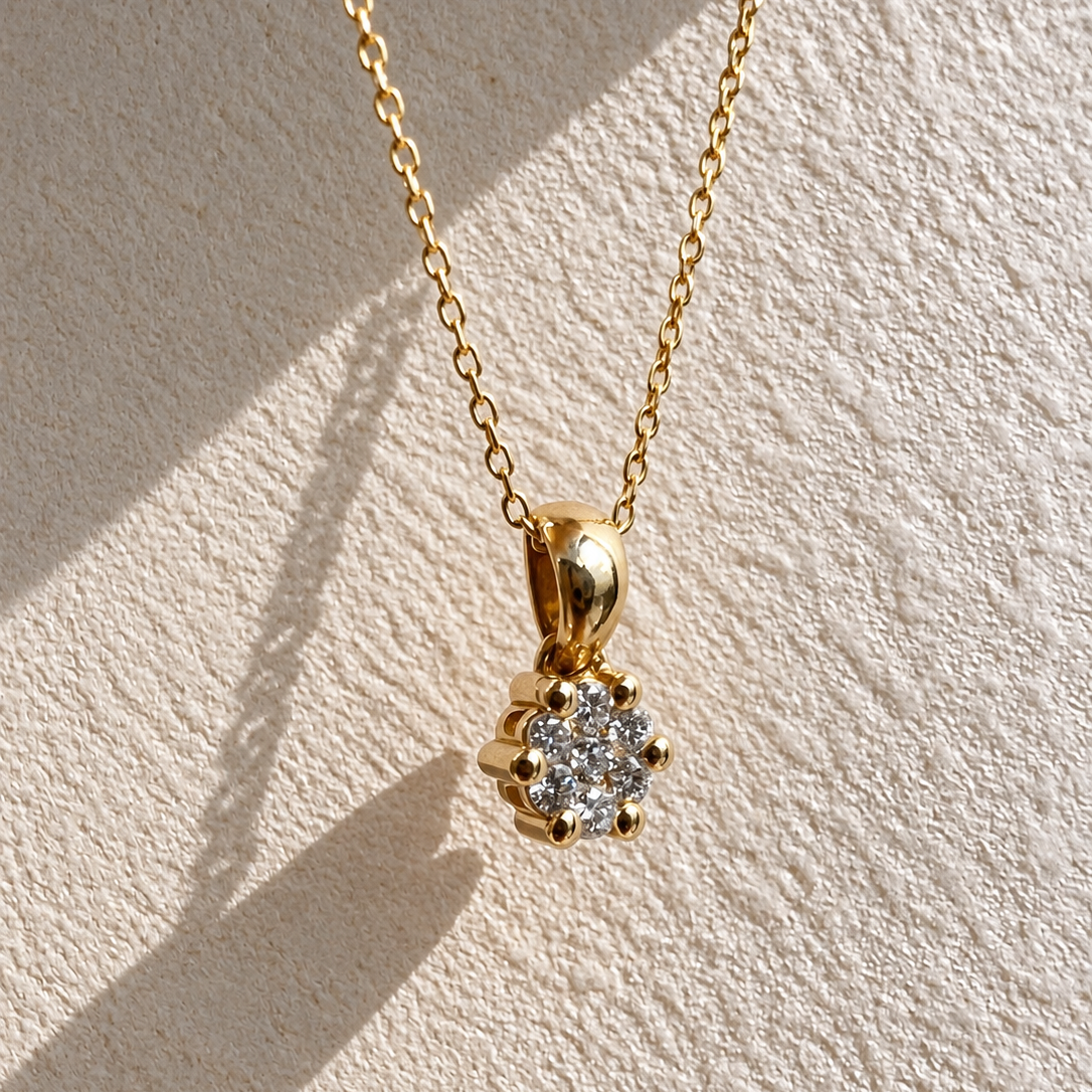 14 kt sárga arany 0,11 ct nyaklánc