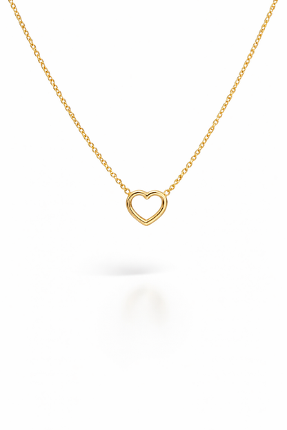 18 karátos arany nyaklánc szív alakú medállal