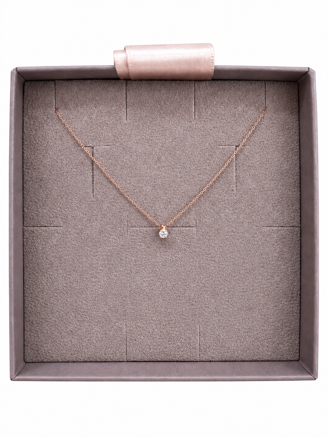 14 kt rosegold arany apró 0,05 ct 6 karmos gyémánt nyaklánc
