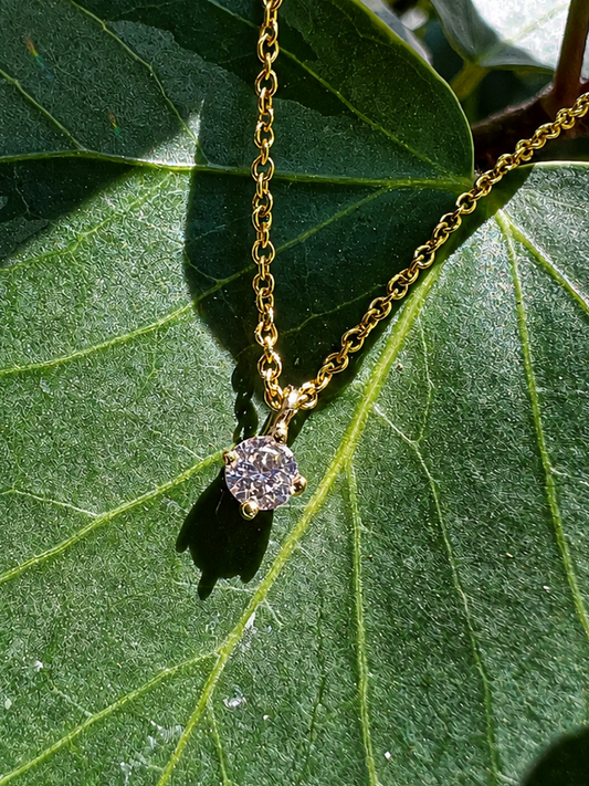 Sárga 14 kt arany 0,05 ct 4 karmos gyémánt nyaklánc